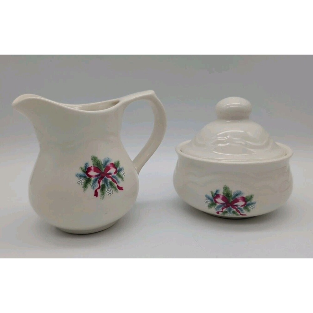 Pfaltzgraff Red Ribbons Creamer And Covered Sugar Bowl Set